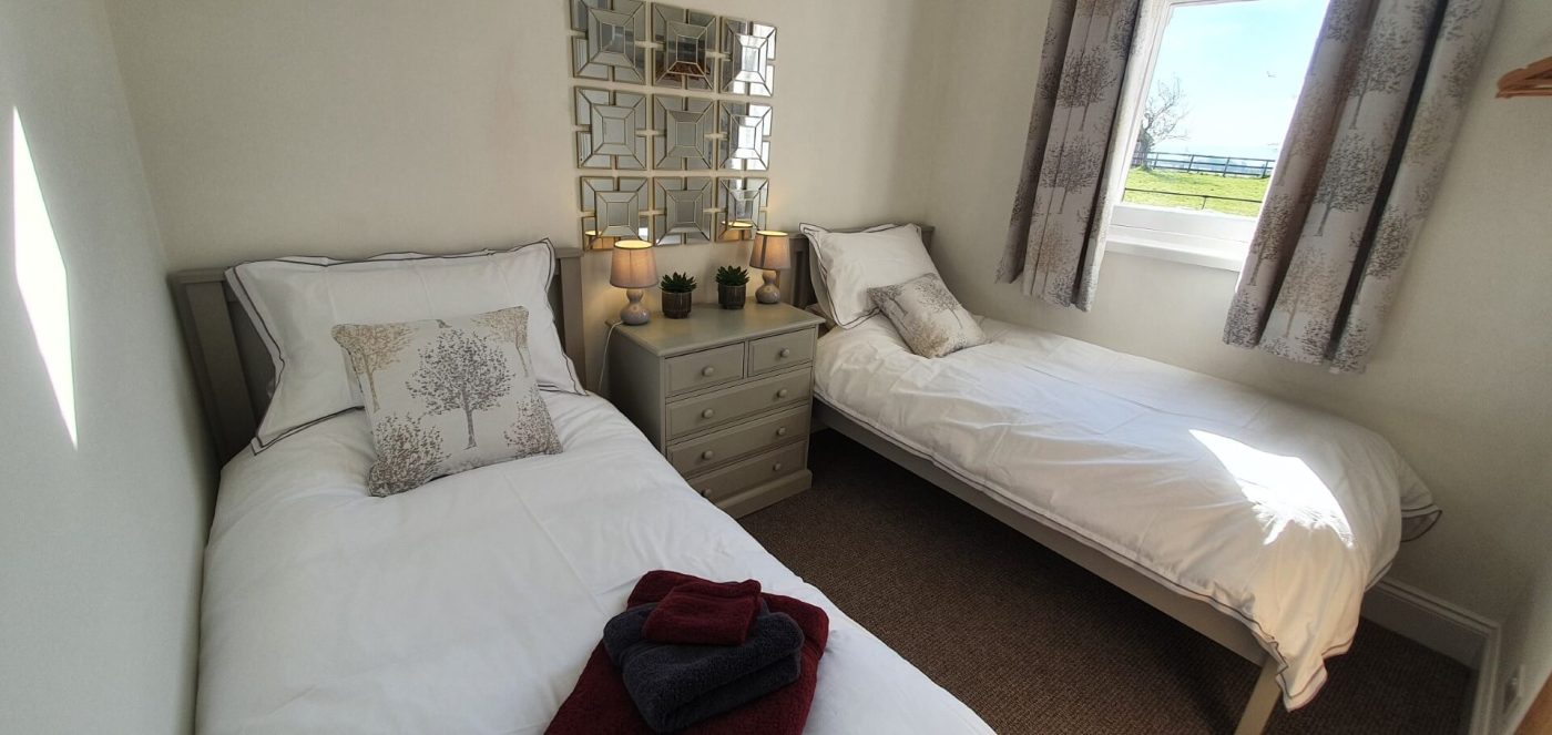 Twin Bedroom